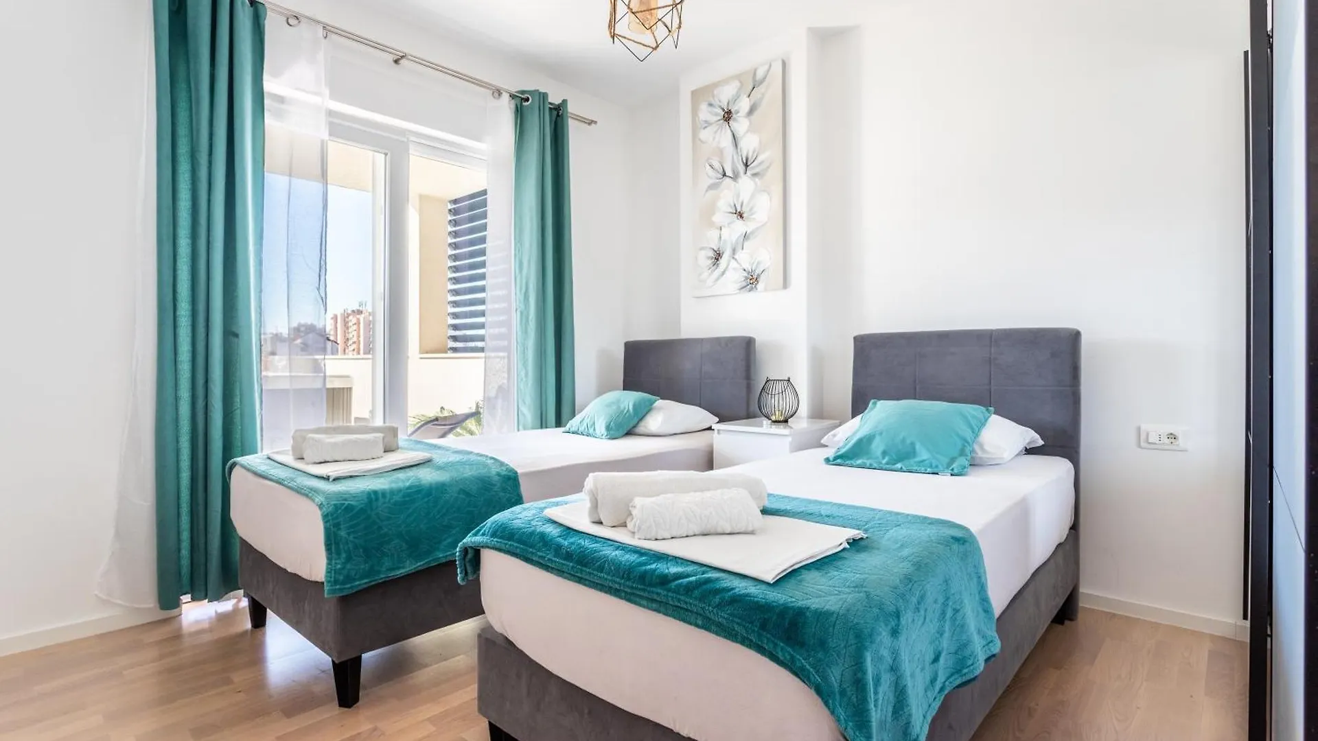 New Luxury 3-Bedroom Penthouse With Huge Terrace Split Croatia