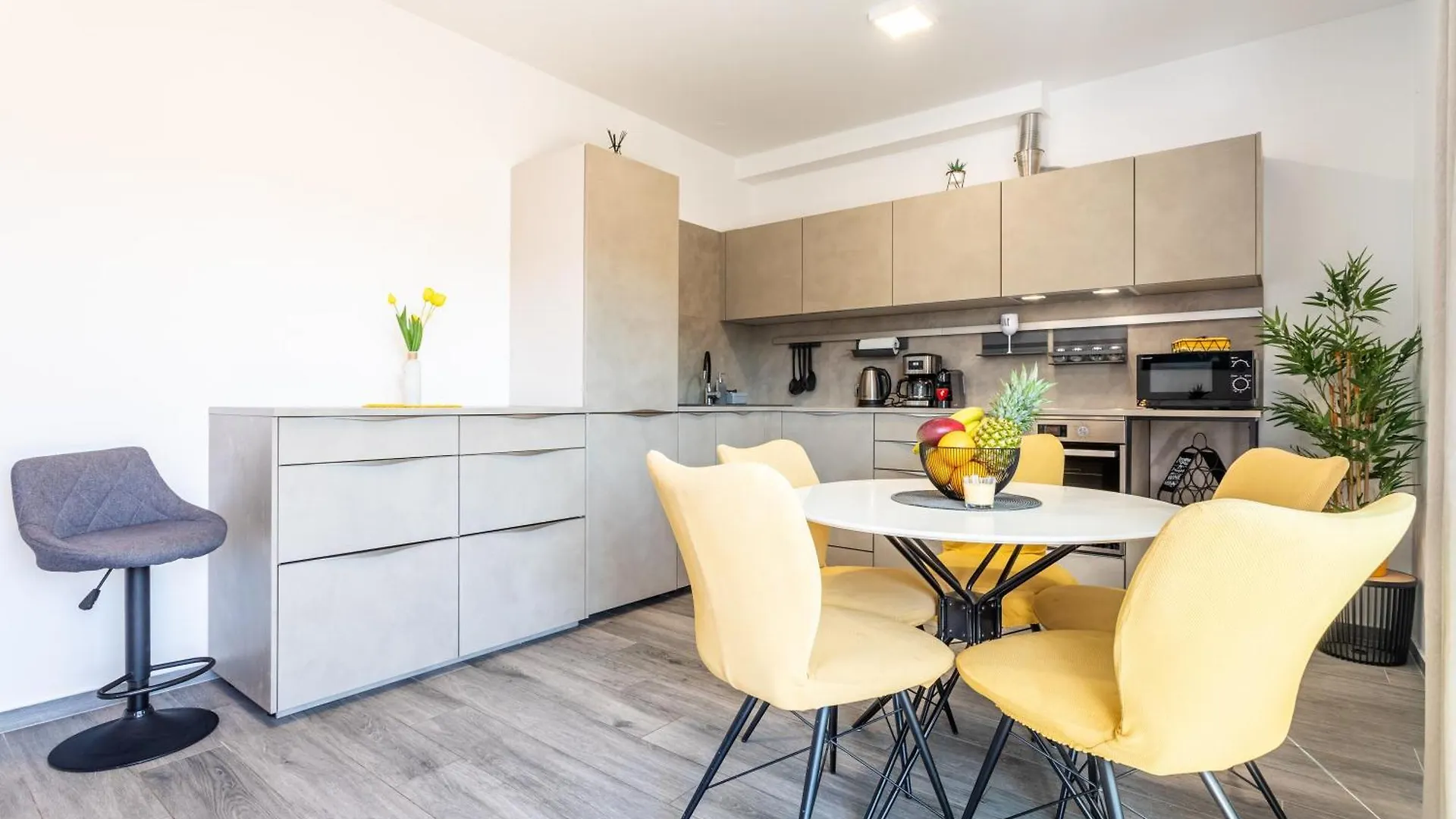 New Luxury 3-Bedroom Penthouse With Huge Terrace Split Croatia